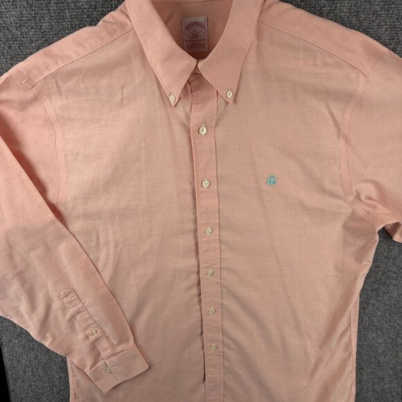 Brooks Brothers Button Up Shirt Cotton Long Sleeve Large Pink Oxford Non Iron - Picture 2 of 16